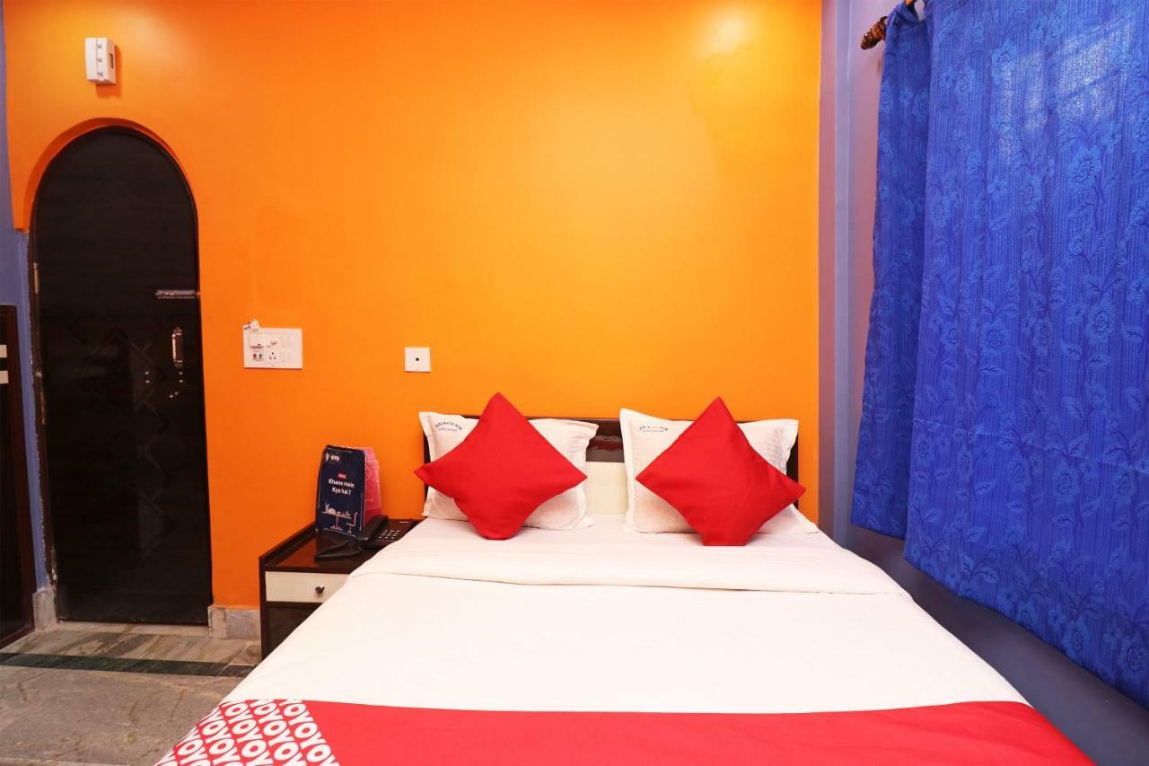 Oyo 23364 Kolkata Hcn Guest House Екстериор снимка